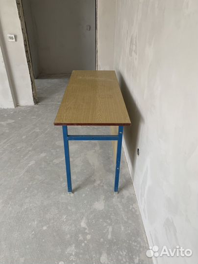 Стол для хозяйства