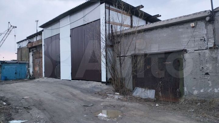 Гараж, > 30 м²