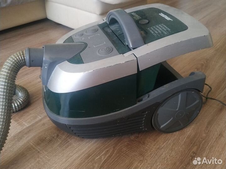Пылесос Zelmer aquawelt 1500 на запчасти