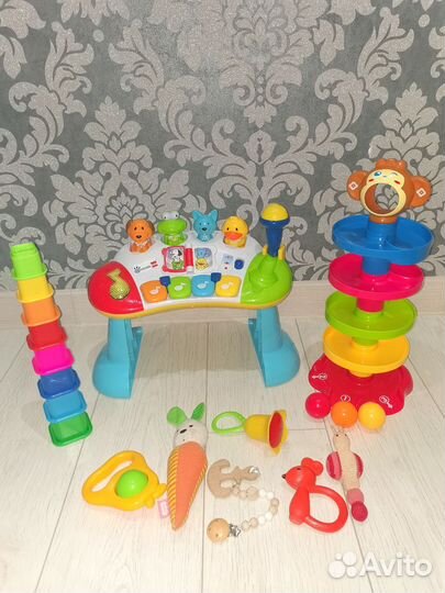 Развивающие игрушки для малышей