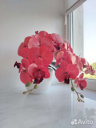 Орхидея искусственная