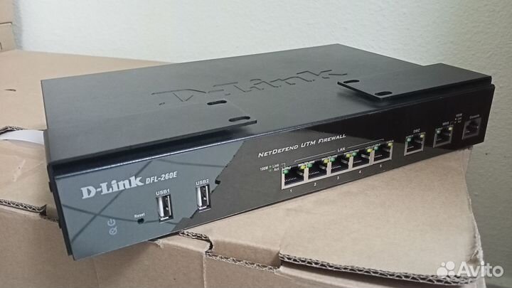 Маршрутизатор D-Link DFL-260E