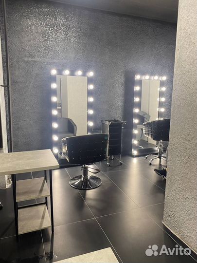 Аренда рабочего места мастера маникюра