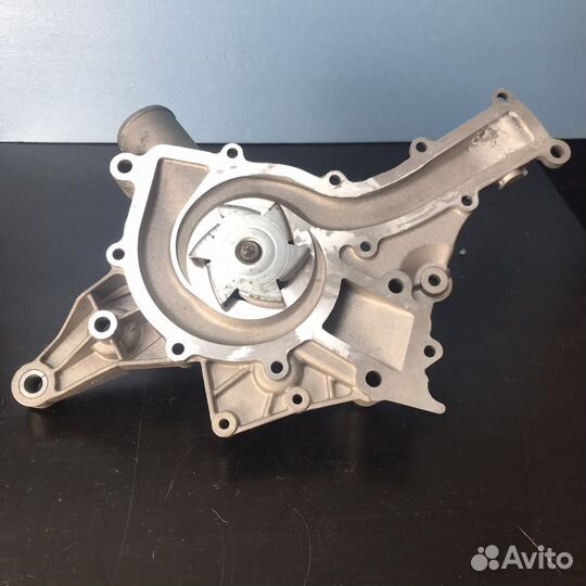 Помпа Мерседес м112, м113