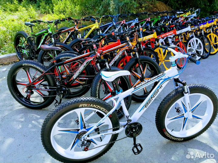 Велосипед фэтбайк. Литые диски. Стальная рама