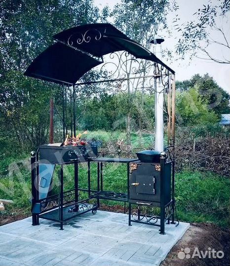 Кованные мангалы с крышей