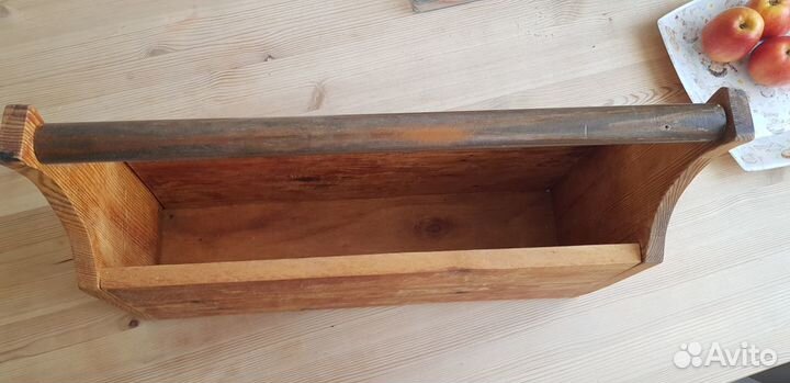 Деревянный ящик для вина