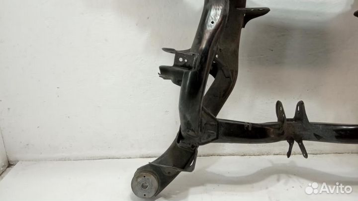 Балка задняя Volkswagen Touareg 2010-2018