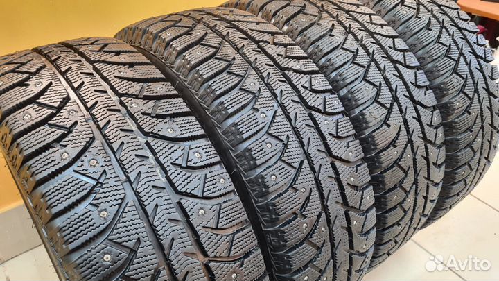 Bridgestone Ice Cruiser 7000S 205/65 R15
