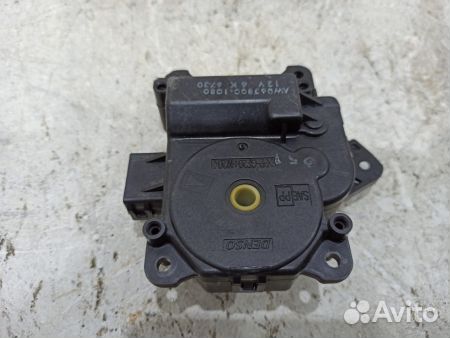 Моторчик заслонки печки