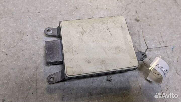 Датчик слепых зон Audi A8 (D3)