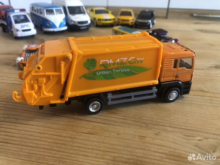 Детские машинки игрушки металлические