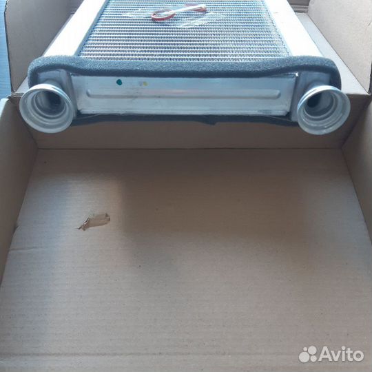 Радиатор отопителя SAT stty383950