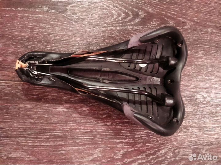 Седло для велосипеда бу