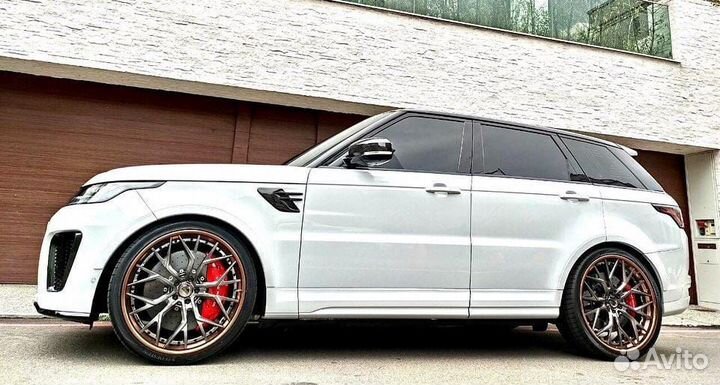 Кованые диски Gard R24 на Range Rover Vogue Sport