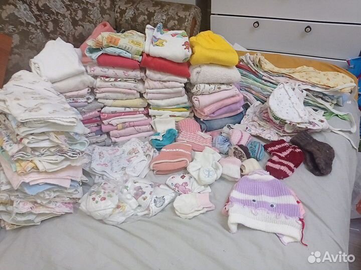 Отдам детские вещи
