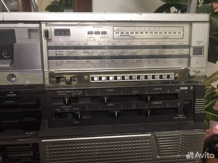 Магнитола Sharp GF-555