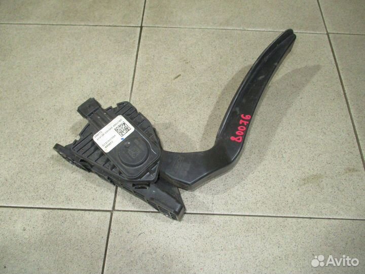 Педаль газа Ford Explorer V (U502) 2011-2019