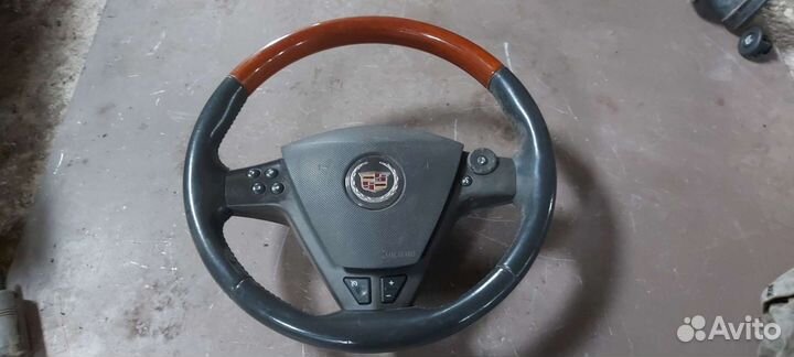 Руль на Cadillac CTS