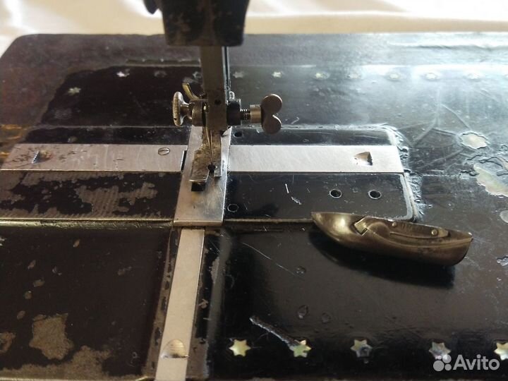 Швейная машина Singer