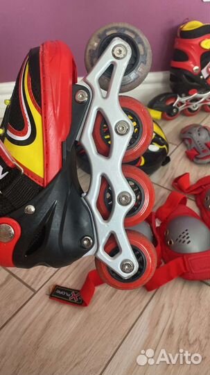 Роликовые коньки с защитой и шлемом