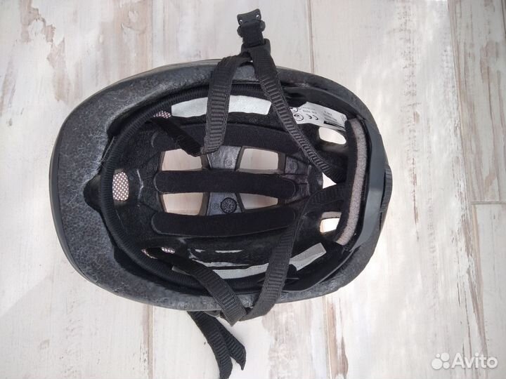 Детский защитный шлем Polisport