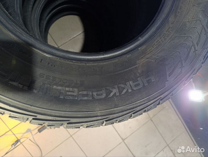 Nokian Tyres Hakkapeliitta CR3 225/70 R15C