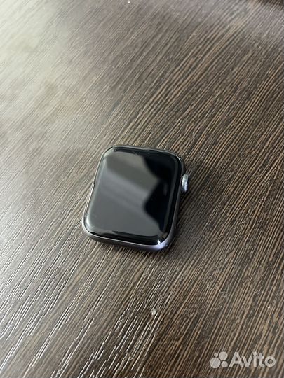 Часы apple watch series 4 44 mm