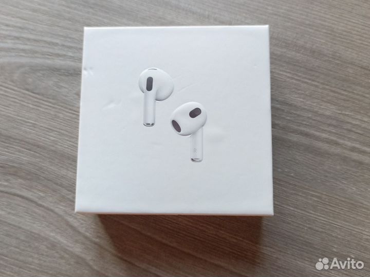 Беспроводные наушники airpods 3. Чехол в подарок
