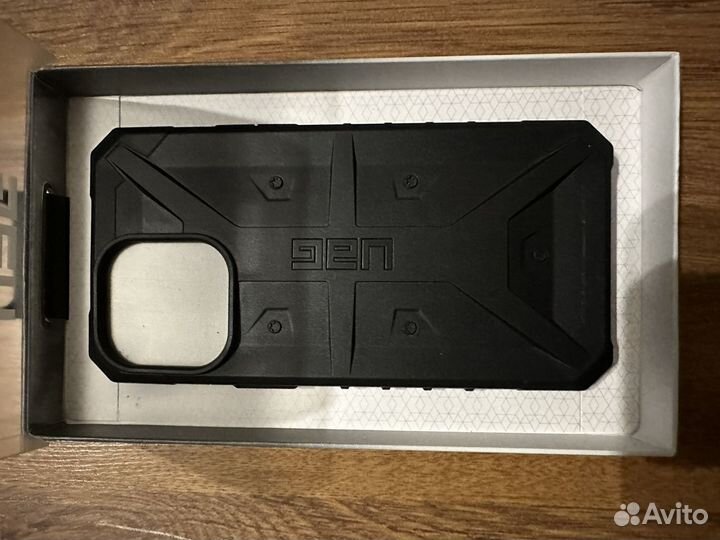 Чехол UAG Pathfinder на iPhone 14 pro max