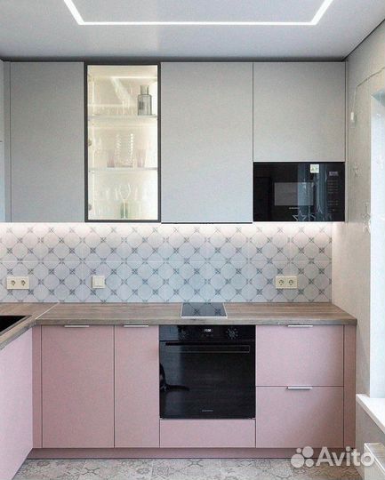 Кухня на заказ / Кухонный гарнитур