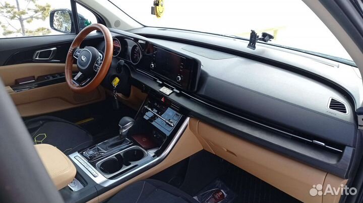 Kia Carnival 2.2 AT, 2021, 26 000 км