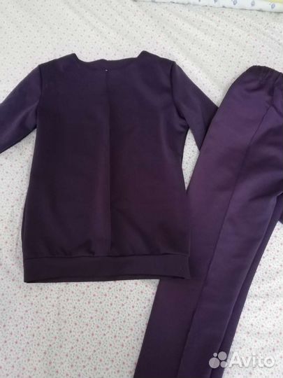 Костюм спортивный
