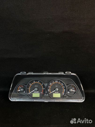 Приборная панель на Лада Нива новая