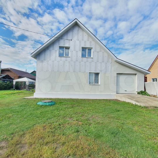 Дом 136,6 м² на участке 8 сот.