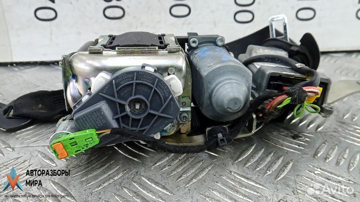 Ремень безопасности Mercedes-Benz C-Класс