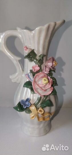 Ваза-кувшин фарфор