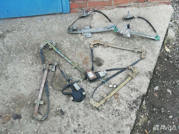 Стеклоподъемник левый datsun он до