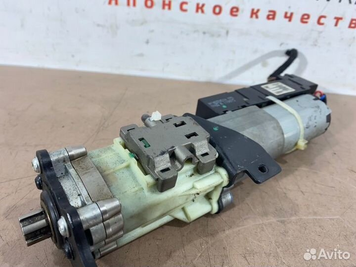 Моторчик крышки багажника Audi A6 S6 4F5 4F 2010