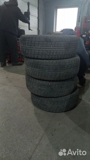 Maxxis MA-STL Presa Ice 205/60 R16