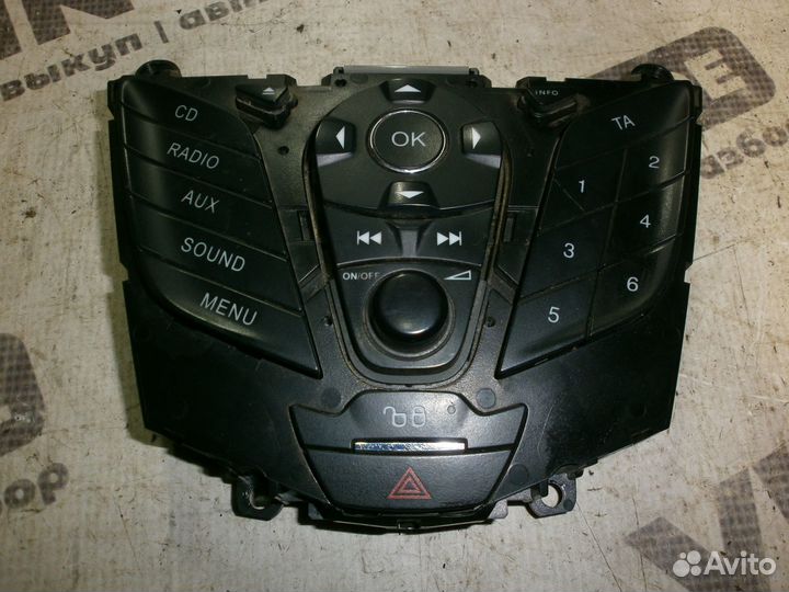 Панель управления магнитолой Ford Focus 3