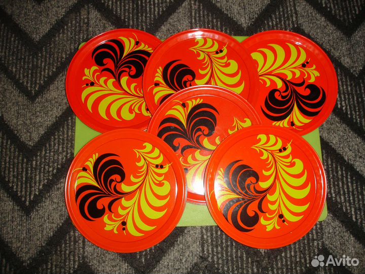 Тарелка декоративная (металлическая)