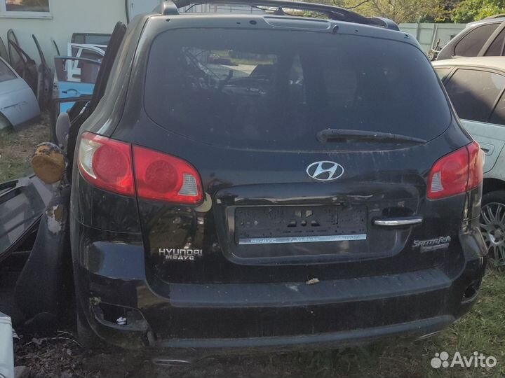 Крышка багажника hyundai santa fe