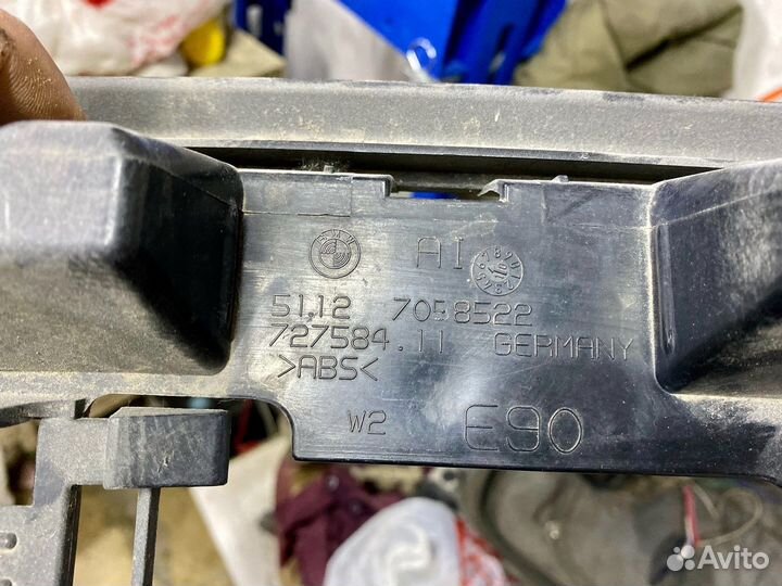 Направляющие заднего бампера бмв е90 рест