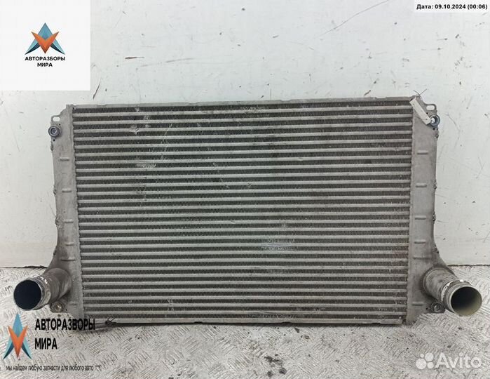 Радиатор интеркулера Toyota Avensis JD1271002220