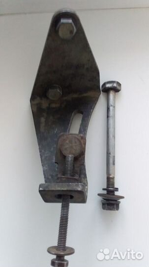 Кронштейн крепления генератора на ваз 2199 и т.д