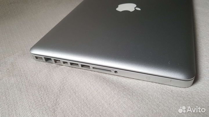 Apple MacBook Pro mid 2009