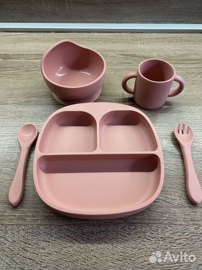 Набор детской силиконовой посуды
