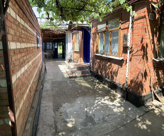 Дом 60 м² на участке 7,3 сот.