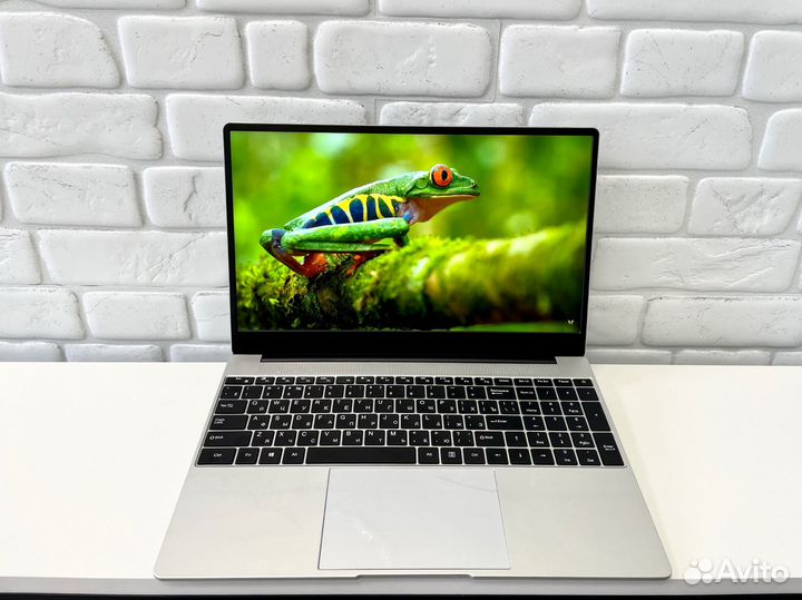 Новые Ноутбуки с гарантией